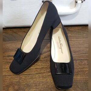 Salvatore Ferragamo Women's Black Pumps 6.5